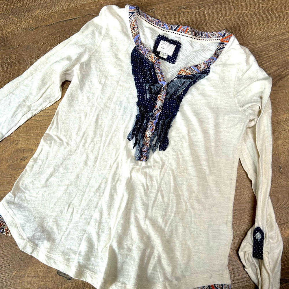 Anthropologie Cream Ruffled Henley top (XS)